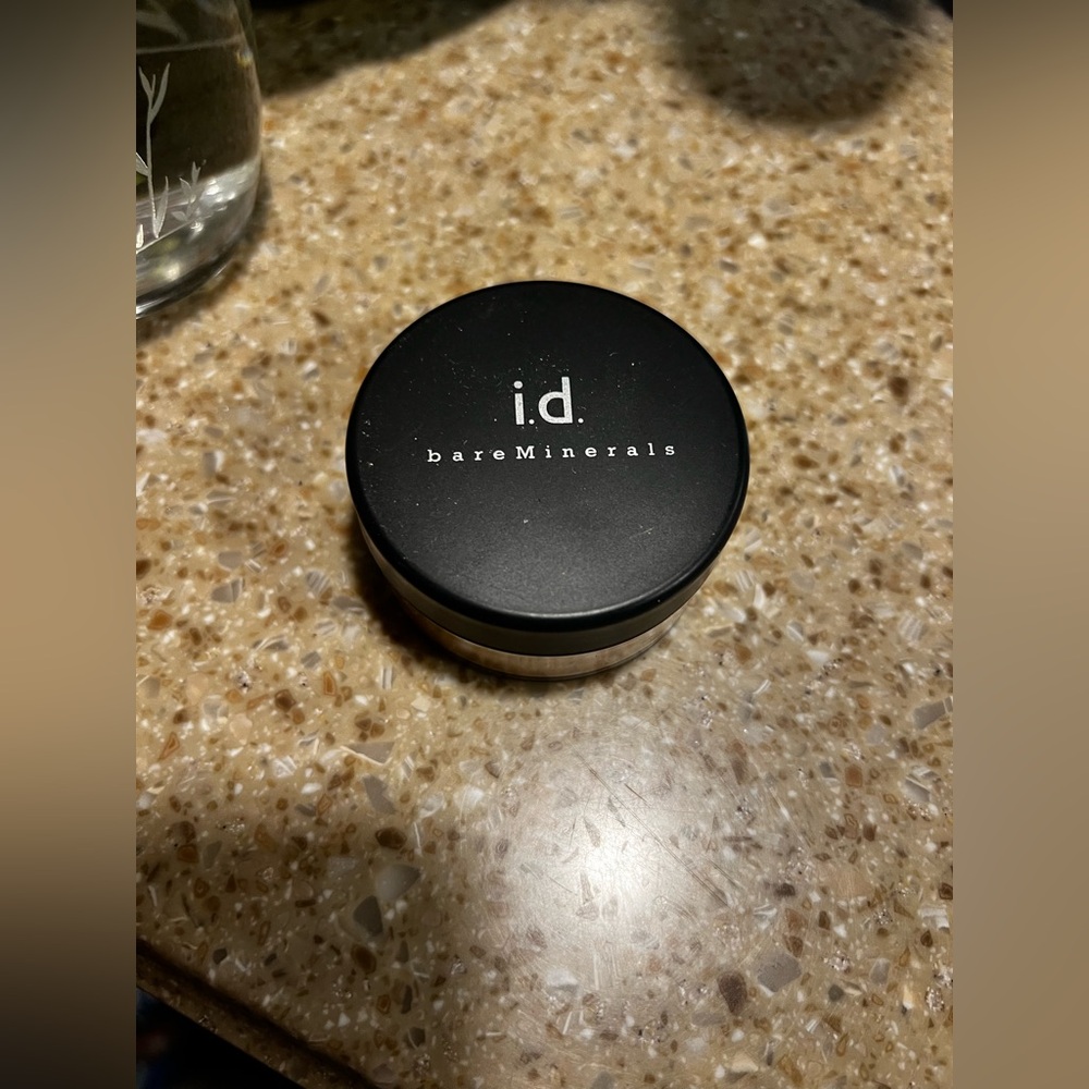 i.d. bareMinerals Foundation Loose Powder TAN SPF 15 New 9g/.3oz  Sealed NWB